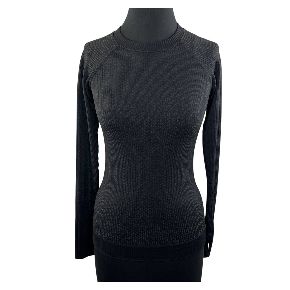 LULULEMON Texture Grid Black Long Sleeve Crewneck Knit Form Fit Pullover Top 2